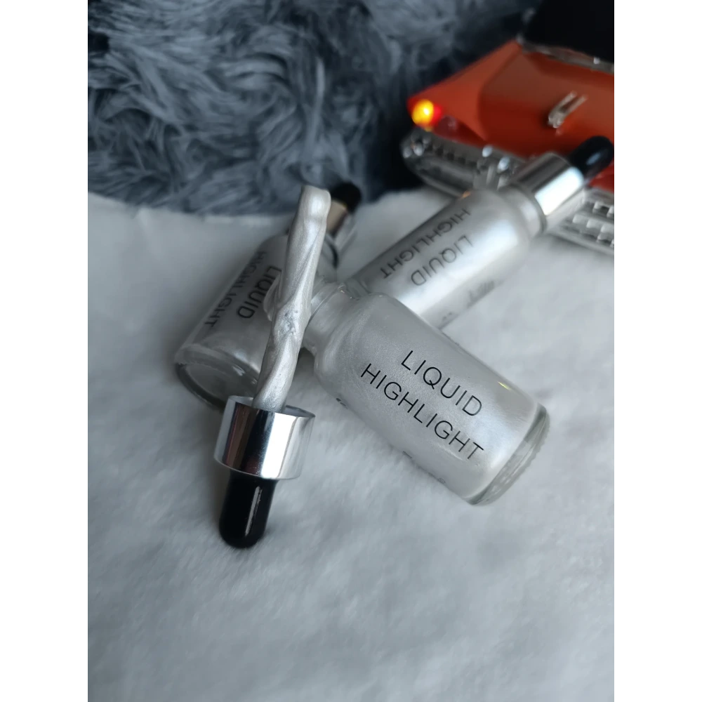 Liquid Highlight (Sıvı Aydınlatıcı)